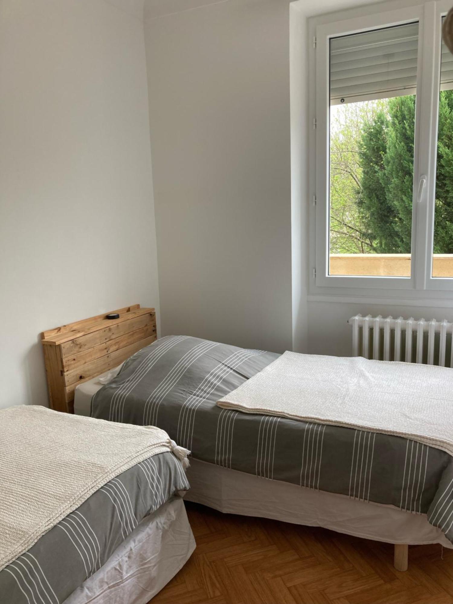 Gite Les Cles Des Champs Cote Jardin Lacave  Exterior foto