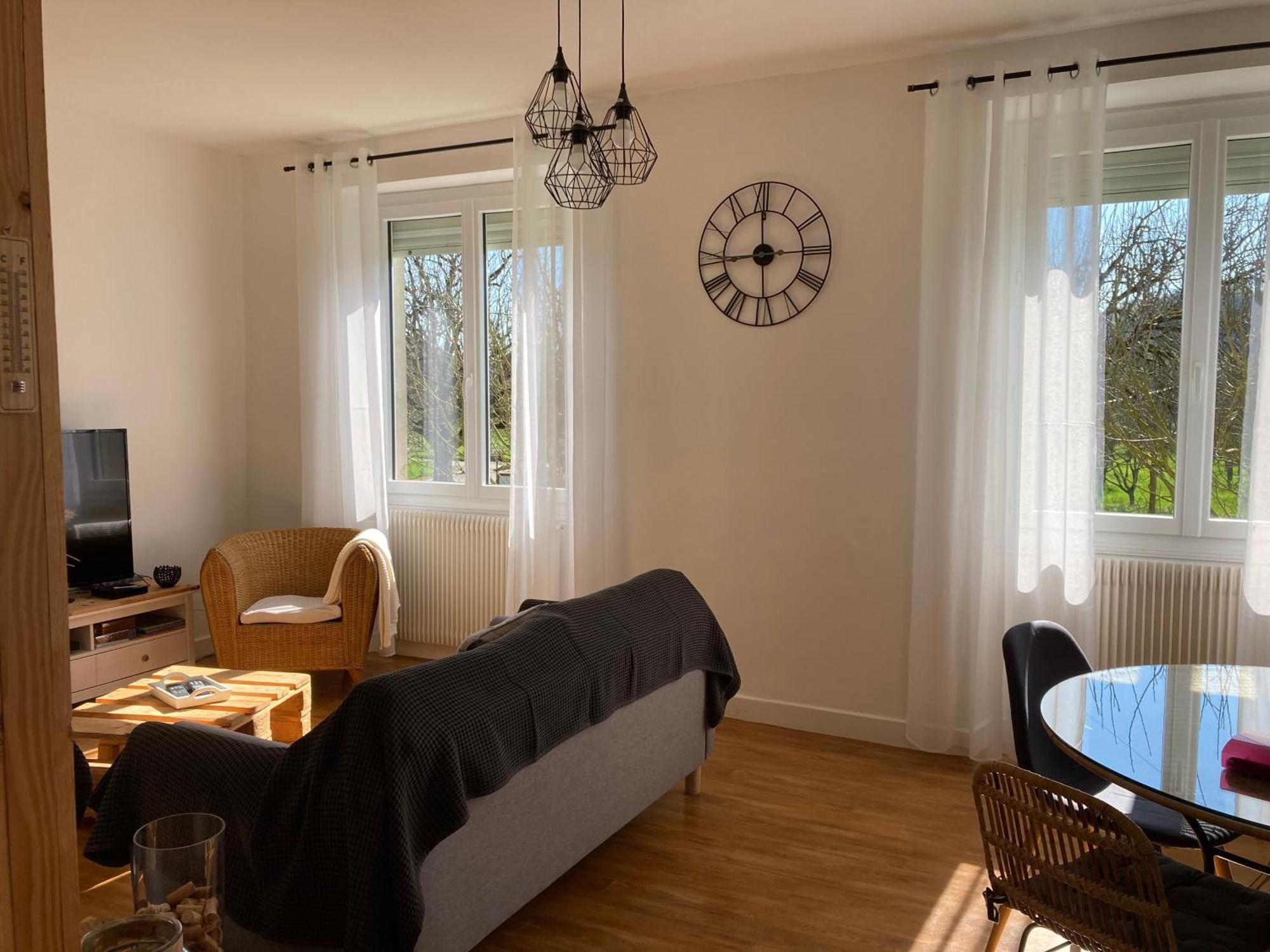 Gite Les Cles Des Champs Cote Jardin Lacave  Exterior foto